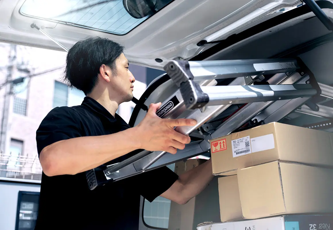 全国トップクラスの技術者数最短即日でお客様に安心を